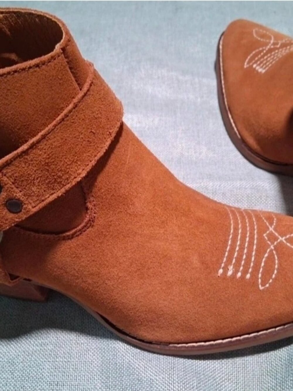 Dingo Booties - Picture 3 of 3
